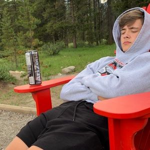 Meet your Posher, Seth